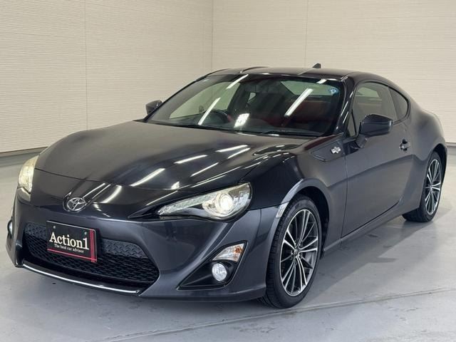 2015 Toyota 86 Coupe for sale, Japanese used car export - photo 1 of 61 | GULJI TRADERS