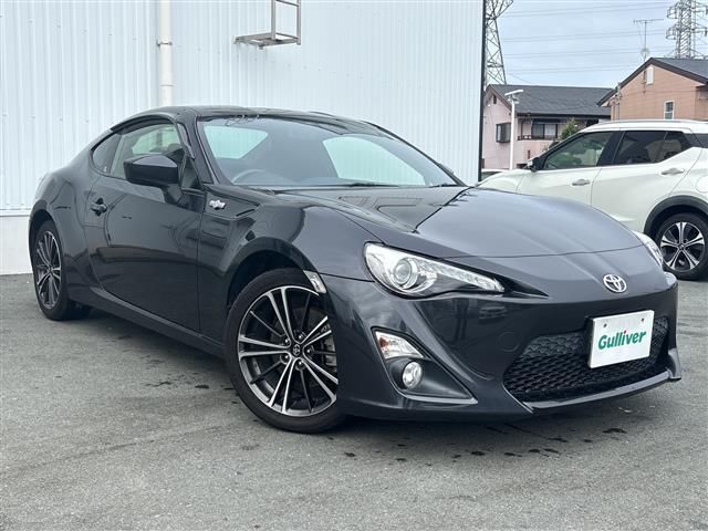 2015 Toyota 86 GT Coupe for sale, Japanese used car export - photo 1 of 24 | GULJI TRADERS