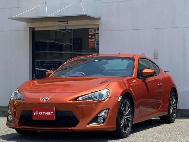 2015 Toyota 86 GT Limited Orange Coupe for sale, Japanese used car export - photo 1 of 10 | GULJI TRADERS
