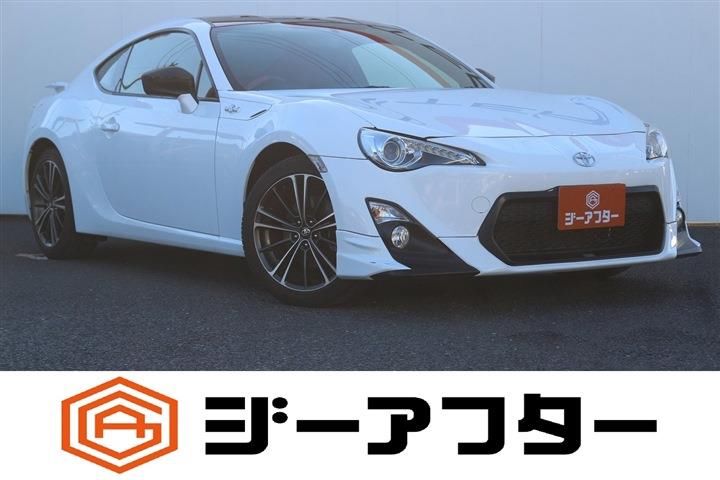 2015 Toyota 86 2.0GT Coupe for sale, Japanese used car export - photo 1 of 30 | GULJI TRADERS