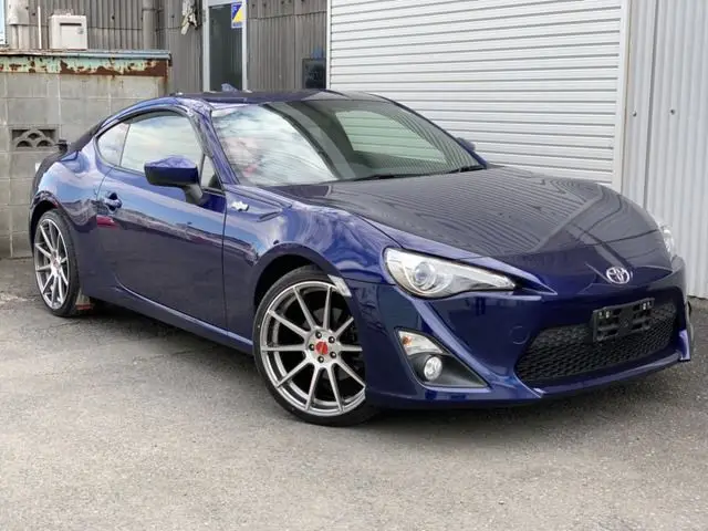 2015 Toyota 86 2.0 GT Limited Blue Coupe for sale, Japanese used car export - photo 1 of 15 | GULJI TRADERS