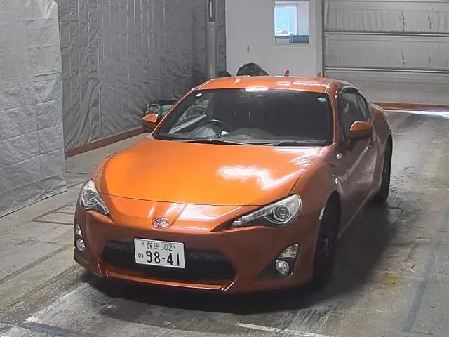 2015 Toyota 86 GT - photo 1 2015 Toyota 86 GT Orange Coupe for sale, Japanese used car export - photo 1 of 8 | GULJI TRADERS
