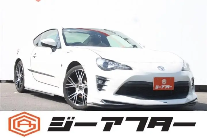 2016 Toyota 86 2.0GT Limited White Coupe for sale, Japanese used car export - photo 1 of 30 | GULJI TRADERS