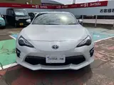 2016 Toyota 86 GT Limited Strada Full Seg Pearl Coupe for sale, Japanese used car export - photo 3 of 45 | GULJI TRADERS
