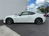 2017 Toyota 86 GT White Coupe for sale, Japanese used car export - photo 25 of 65 | GULJI TRADERS