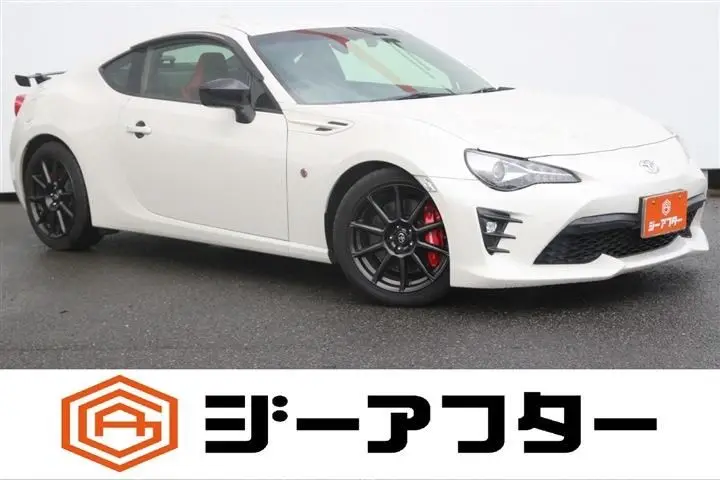 2017 Toyota 86 2.0GT Limited BLpkg White Coupe for sale, Japanese used car export - photo 1 of 30 | GULJI TRADERS