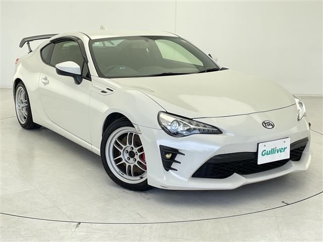 2018 Toyota 86 GT Coupe for sale, Japanese used car export - photo 1 of 24 | GULJI TRADERS