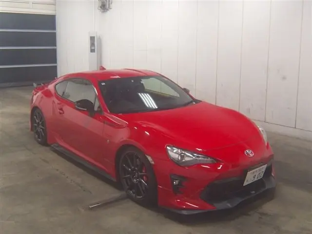 2018 Toyota 86 GT LTD Black Package Red Coupe for sale, Japanese used car export - photo 1 of 16 | GULJI TRADERS