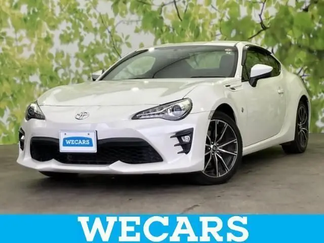 2018 Toyota 86 GT - photo 1 2018 Toyota 86 GT White Coupe for sale, Japanese used car export - photo 1 of 9 | GULJI TRADERS