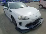2019 Toyota 86 GT Limited Pearl Coupe for sale, Japanese used car export - photo 4 of 6 | GULJI TRADERS