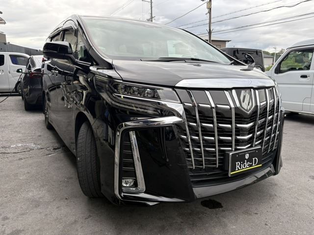 2023 Toyota Alphard 2.5 S - photo 1 2023 Toyota Alphard 2.5 S Van for sale, Japanese used car export - photo 1 of 66 | GULJI TRADERS