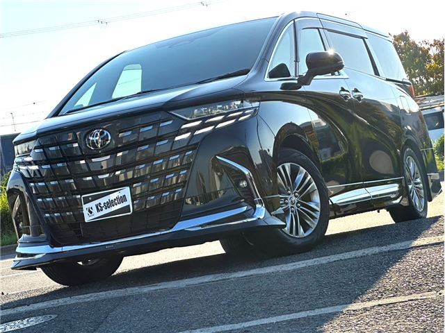 2024 Toyota Alphard Z2.5 - photo 1 2024 Toyota Alphard Z2.5 Van for sale, Japanese used car export - photo 1 of 80 | GULJI TRADERS