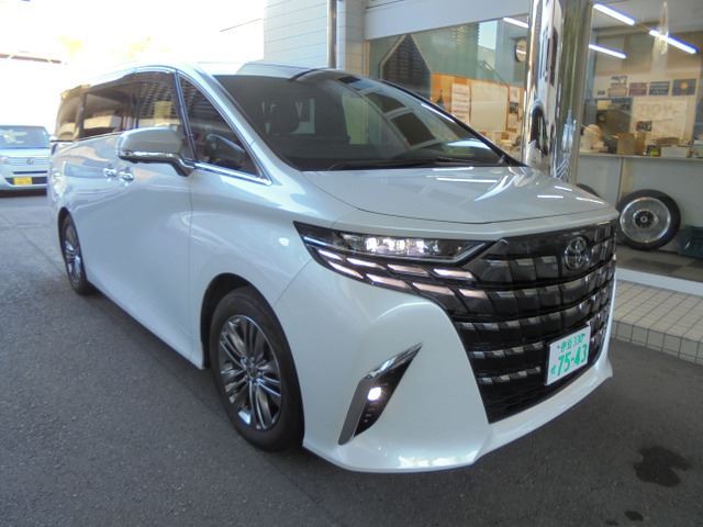 2024 Toyota Alphard Hybrid 2.5 Z Van for sale, Japanese used car export - photo 1 of 39 | GULJI TRADERS