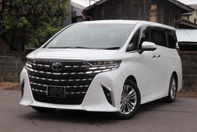 2024 Toyota Alphard Z - photo 1 2024 Toyota Alphard Z Van for sale, Japanese used car export - photo 1 of 9 | GULJI TRADERS