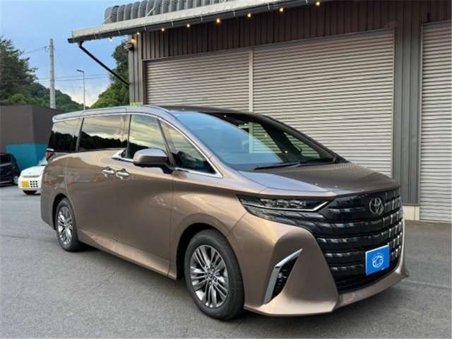 2024 Toyota Alphard 2.5 Z - photo 1 2024 Toyota Alphard 2.5 Z Van for sale, Japanese used car export - photo 1 of 22 | GULJI TRADERS