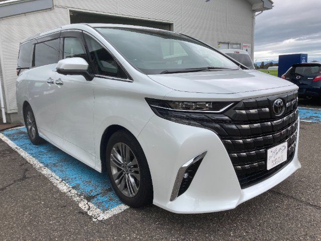 2024 Toyota Alphard Z - photo 1 2024 Toyota Alphard Z Van for sale, Japanese used car export - photo 1 of 24 | GULJI TRADERS