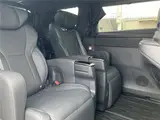 2025 Toyota Alphard Z Pearl Van for sale, Japanese used car export - photo 32 of 39 | GULJI TRADERS