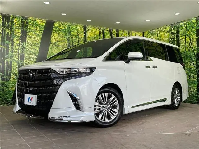 2025 Toyota Alphard Z - photo 1 2025 Toyota Alphard Z Pearl Van for sale, Japanese used car export - photo 1 of 30 | GULJI TRADERS