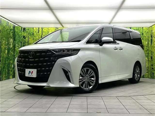 2025 Toyota Alphard Z - photo 1 2025 Toyota Alphard Z Pearl Van for sale, Japanese used car export - photo 1 of 30 | GULJI TRADERS