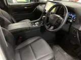 2025 Toyota Alphard Z Pearl Van for sale, Japanese used car export - photo 5 of 10 | GULJI TRADERS