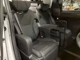 2025 Toyota Alphard Z Pearl Van for sale, Japanese used car export - photo 8 of 10 | GULJI TRADERS