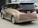 2025 Toyota Alphard 2.5 Z 7 people 4WD Gold Van for sale, Japanese used car export - photo 4 of 24 | GULJI TRADERS