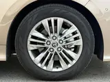2025 Toyota Alphard 2.5 Z 7 people 4WD Gold Van for sale, Japanese used car export - photo 11 of 24 | GULJI TRADERS