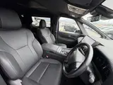 2025 Toyota Alphard 2.5 Z 7 people 4WD Gold Van for sale, Japanese used car export - photo 16 of 24 | GULJI TRADERS