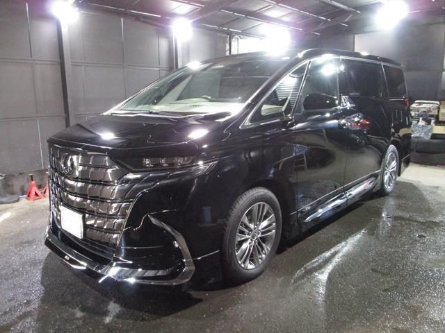 2025 Toyota Alphard Z - photo 1 2025 Toyota Alphard Z Van for sale, Japanese used car export - photo 1 of 9 | GULJI TRADERS