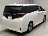 2025 Toyota Alphard Z Pearl Van for sale, Japanese used car export - photo 6 of 9 | GULJI TRADERS