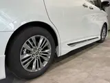 2026 Toyota Alphard 2.5 Z 4WD White Van for sale, Japanese used car export - photo 46 of 73 | GULJI TRADERS