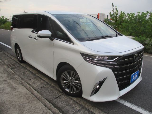 2026 Toyota Alphard Z 4WD Van for sale, Japanese used car export - photo 1 of 60 | GULJI TRADERS