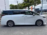 2026 Toyota Alphard 2.5 Z White Van for sale, Japanese used car export - photo 5 of 21 | GULJI TRADERS