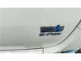 2012 Toyota Alphard Hybrid SR 4WD Van for sale, Japanese used car export - photo 23 of 52 | GULJI TRADERS