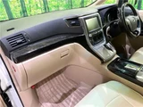 2012 Toyota Alphard Hybrid Hybrid G Van for sale, Japanese used car export - photo 19 of 30 | GULJI TRADERS