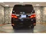 2013 Toyota Alphard Hybrid G Lounge Van for sale, Japanese used car export - photo 2 of 45 | GULJI TRADERS