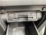 2014 Toyota Alphard Hybrid 2.4 SR 4WD Van for sale, Japanese used car export - photo 33 of 63 | GULJI TRADERS