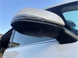 2015 Toyota Alphard Hybrid Lounge Van for sale, Japanese used car export - photo 63 of 68 | GULJI TRADERS