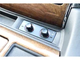 2015 Toyota Alphard Hybrid Lounge 4WD Van for sale, Japanese used car export - photo 38 of 80 | GULJI TRADERS