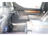 2015 Toyota Alphard Hybrid Lounge 4WD Van for sale, Japanese used car export - photo 57 of 80 | GULJI TRADERS