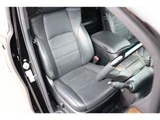 2015 Toyota Alphard Hybrid Lounge 4WD Van for sale, Japanese used car export - photo 58 of 80 | GULJI TRADERS