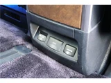 2015 Toyota Alphard Hybrid Lounge 4WD Van for sale, Japanese used car export - photo 65 of 80 | GULJI TRADERS