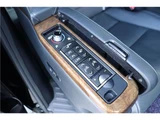 2015 Toyota Alphard Hybrid Lounge 4WD Van for sale, Japanese used car export - photo 67 of 80 | GULJI TRADERS