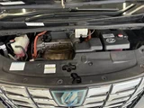 2015 Toyota Alphard Hybrid Executive Lounge Van for sale, Japanese used car export - photo 37 of 50 | GULJI TRADERS
