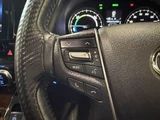 2015 Toyota Alphard Hybrid Executive Lounge Van for sale, Japanese used car export - photo 43 of 50 | GULJI TRADERS