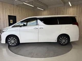 2015 Toyota Alphard Hybrid Executive Lounge Van for sale, Japanese used car export - photo 24 of 50 | GULJI TRADERS