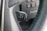 2015 Toyota Alphard Hybrid 2.5 SR 4WD Van for sale, Japanese used car export - photo 5 of 30 | GULJI TRADERS