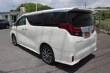 2015 Toyota Alphard Hybrid 2.5 SR 4WD Van for sale, Japanese used car export - photo 12 of 30 | GULJI TRADERS