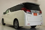 2015 Toyota Alphard Hybrid 2.5 G 4WD Van for sale, Japanese used car export - photo 10 of 30 | GULJI TRADERS