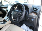 2016 Toyota Alphard Hybrid Hybrid 2.5 Lounge SP E-Four Van for sale, Japanese used car export - photo 57 of 67 | GULJI TRADERS